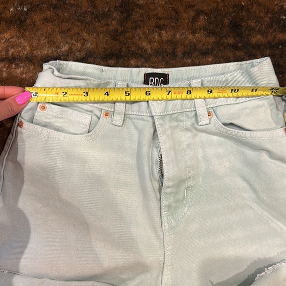 BDG hi-waist A line shorts - Picture 10 of 12